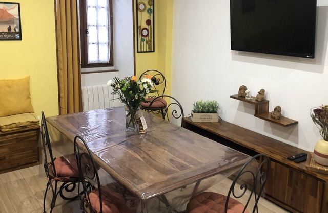 Gîte sleeps 4 in the magnificent Ossau Valley