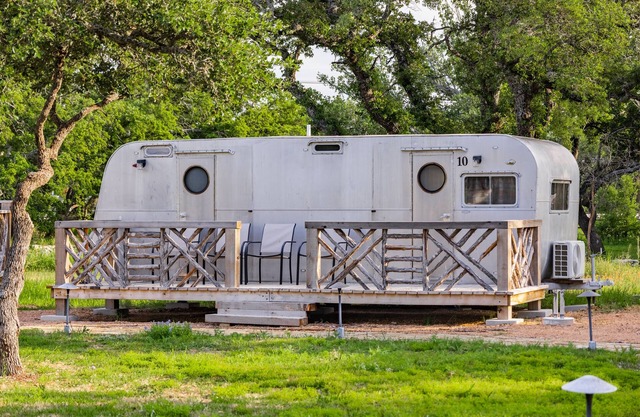 Glamping in Spicewood TX Hill Country ~ The Trailette