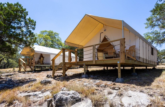 Glamping Under Starry Skies in Hill Country