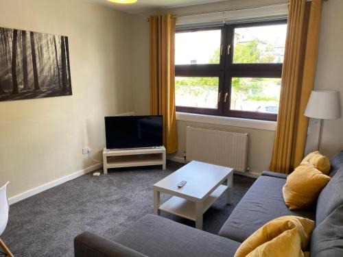 Glen Mhor - Beautiful two bedroom apartment Dunfermline