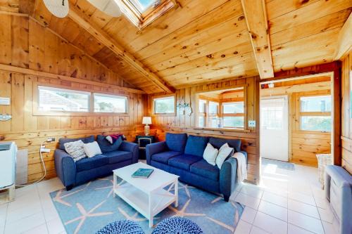 Glendon Beach Getaway