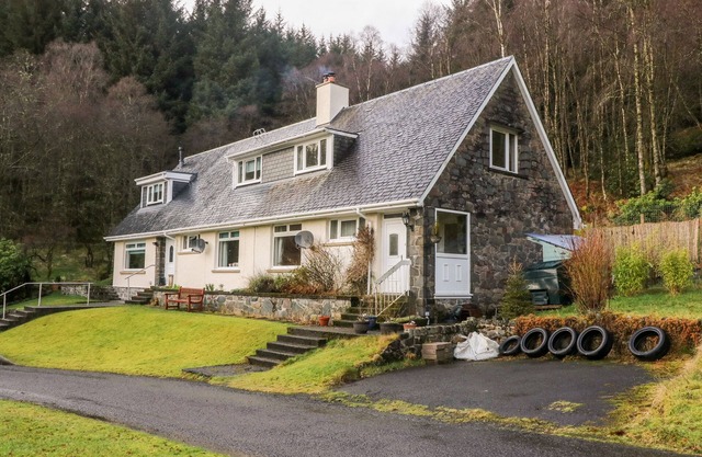 Glenfinglas Dam Cottage