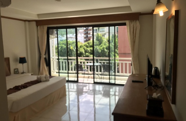 Global Hotel Beach View