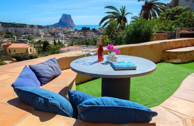 Global Moonlight - By Global Rental Holidays 8323