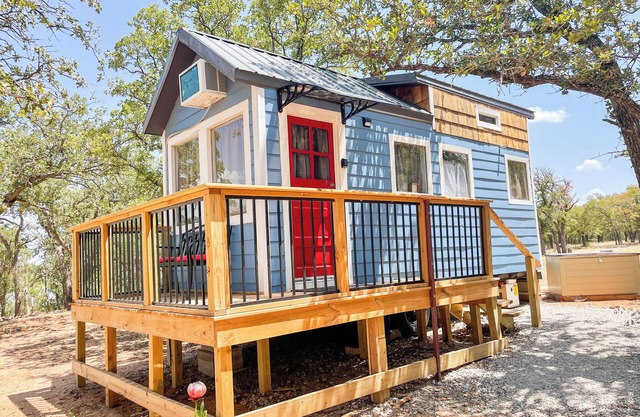 Glorious 3 Lake Eastland Glamping Tiny Town Wyld Byrd