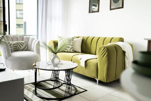 Gods Eye Apartment