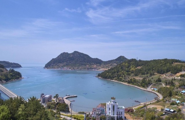 Goheung Hayannoeul Hotel