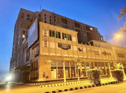 Gold Crest Luxury Signature Serviced Hotel Apartments DHA Phase 4 Lahore