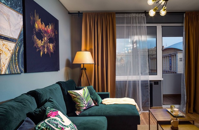 Golden Hour - One Bedroom - next to Cismigiu Park and Victoria Avenue