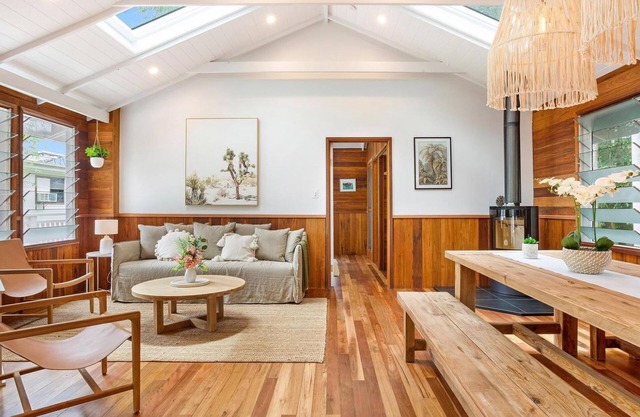 Golden Hus - spacious South Golden Beach home