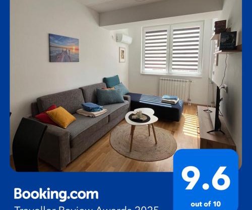 Golden Lux Apartments