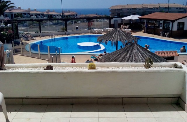 Golf and sea apartment, in lovely complex , heated pool and wifi.