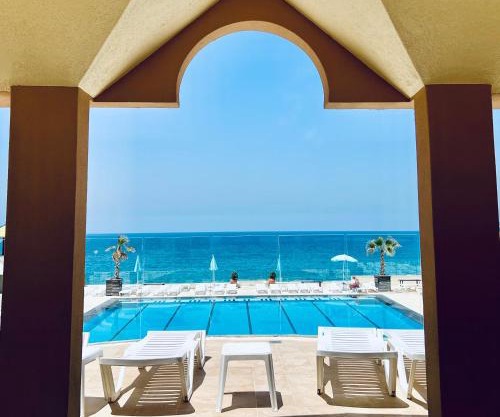 Gondola Marine Resort