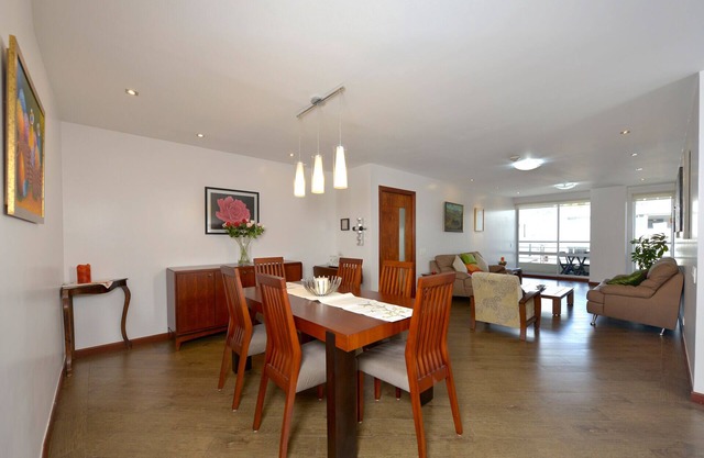 GORG Aldrovandi Plz, Ave Gonzalez Suarez, GRT LOC, WiFi, JacuZ, Pool, Sau, 2 Pkg