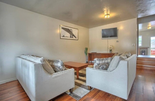 "Gorgeous 3 bedroom House Close to Hershey Park"