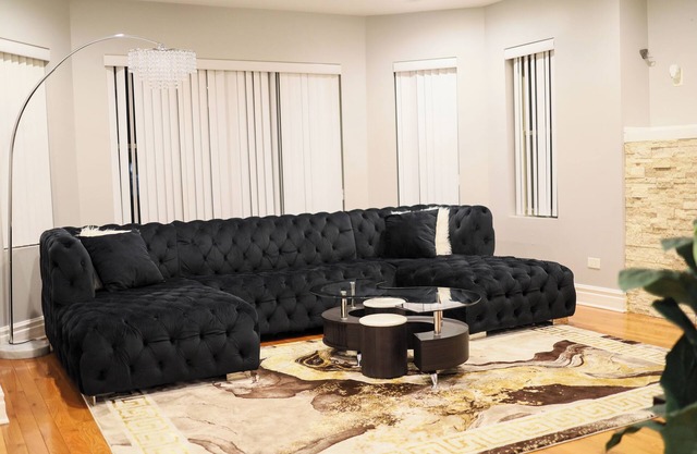 Gorgeous 4BDR in Chicago/15mins from DWTN Brand New!