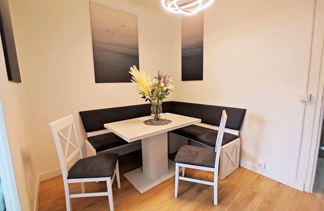 Gorgeous 4room apartment in downtown of Oranienburg