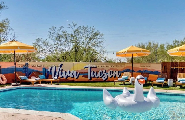 Gorgeous 5br/3bath home with resort-like backyard