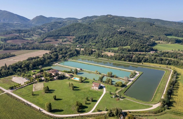 Gorgeous apartment in Montone