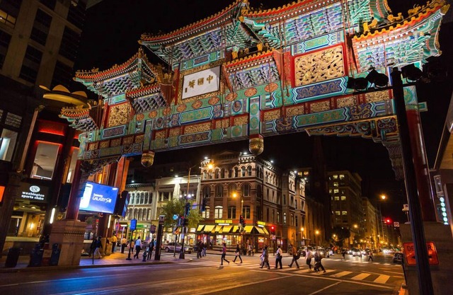 Gorgeous Downtown TH Apt near all the Tourist Sites