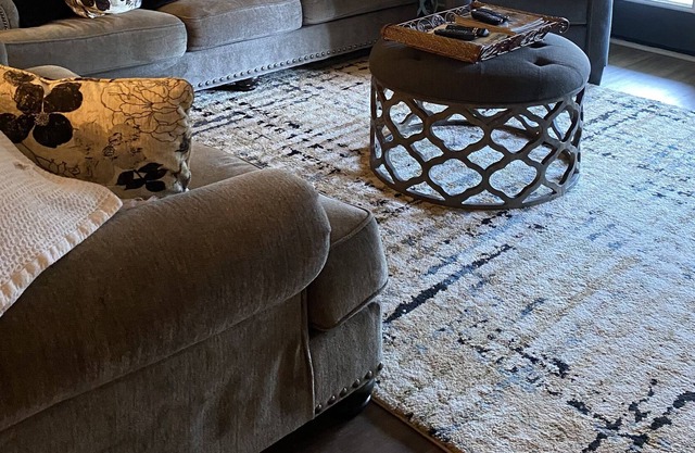 Gorgeous lakefront with 3 bedrooms