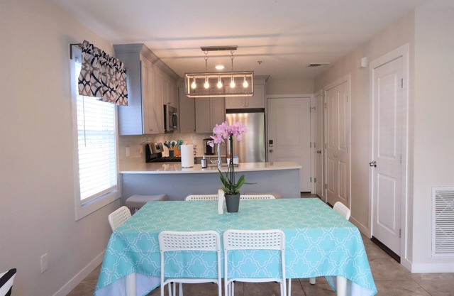 ★GORGEOUS STYLISH APT Close to American Dream & NYC★