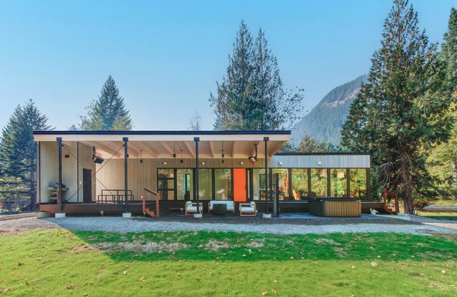 Gorgeous Twin Cabins In A Serene Setting In Randle - Packwood, WA