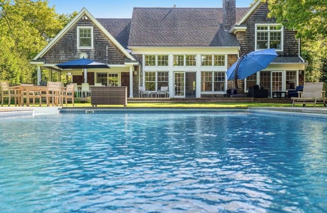 Gourmet Eat-In Kitchen, Master Suite, Fieldstone Patios
