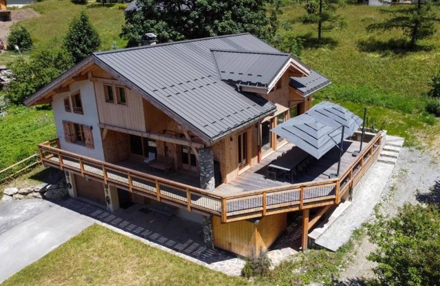 Grand Chalet Entièrement Rénové Paradiski