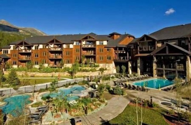 Grand Timber Lodge Resort, Fireplace, Ski-In/Out