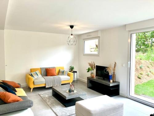 Grande maison rénovée 15mn Lyon,35mn Eurexpo