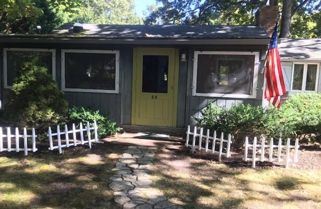 Grandfather's Lane charmer