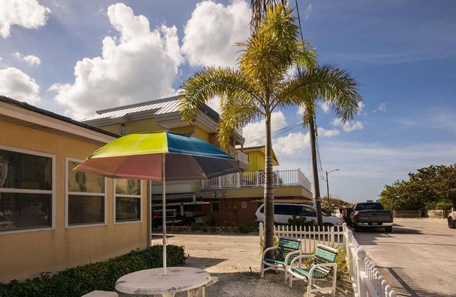 Great Cottage 20 seconds to Beach