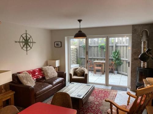 Great country-style house with a courtyard