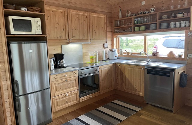 GREAT LOCATION IN GOLDEN CIRCLE - TOTAL PRIVACY - PRIVATE JACUZZI