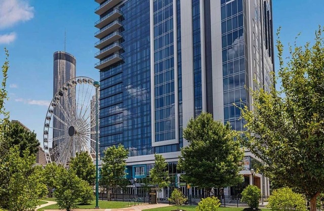 Great Resort with Modern One Bedroom in Dwtn Atlanta and close to everything!
