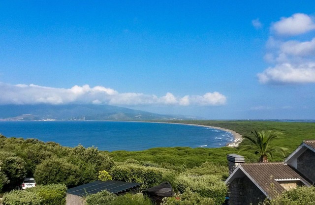 Great Sea views short walk to Beach, private Pool, spacious garden, family villa