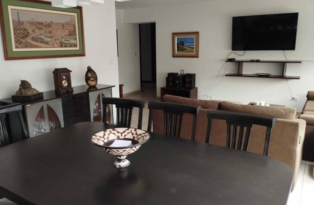 Great spacious apartment in Miraflores