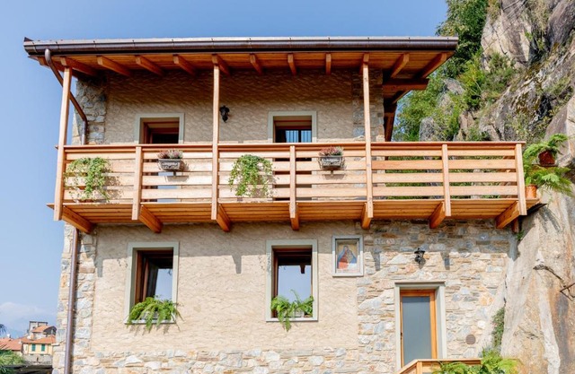 Green Chalet Scalotta - Nature Relax Lake view with Jacuzzi and Spa