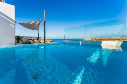 Green House - Modern Villa in Tenerife, Spain