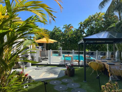 GREEN LORD DOMAINE - Lodges Piscine & Spa - Bar & Lounge - Restaurant gastronomique