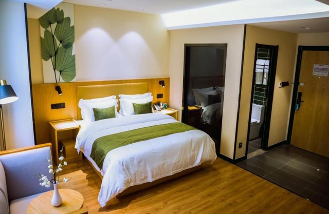 GreenTree Inn Fuyang Century Fortune Plaza Business Hotel