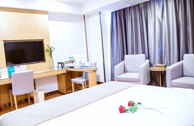 GreenTree Inn Fuyang Yingshang Yingyang Rd Business Hotel