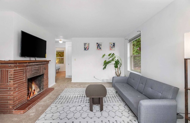 Greenwood's Wildflower Glow | Walk Score 81