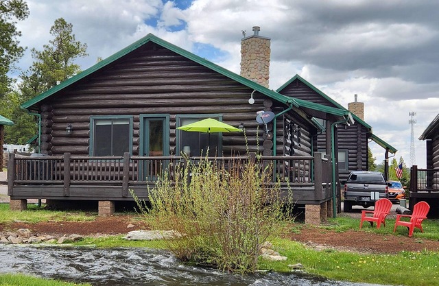 Greer Riverside Lodge #174-Log Cabin