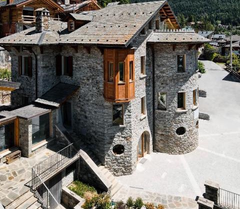 Grey Castle garnì&suite