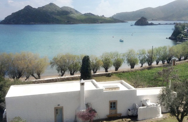 Grikos House: Charm and Character Next to the Sea in Patmos