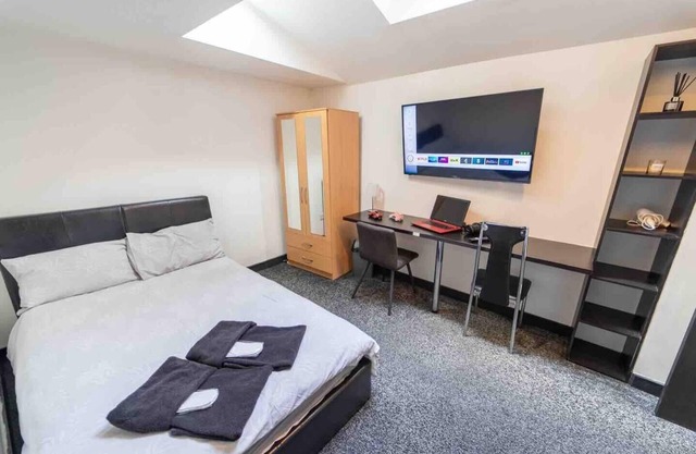Ground floor cosy Studio close to the city