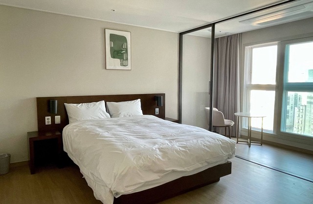 [Guest Favorite] Premium Modern 3-bedroom apartment by Jeju Airport