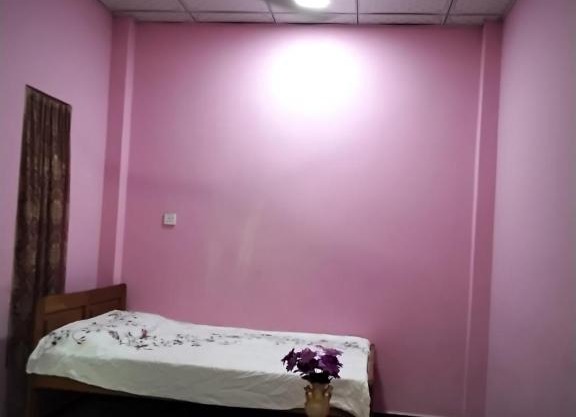 GUEST HOUSE